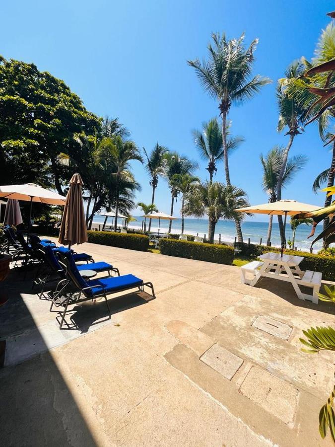 The Backyard Beachfront Hotel Jacó Exteriér fotografie