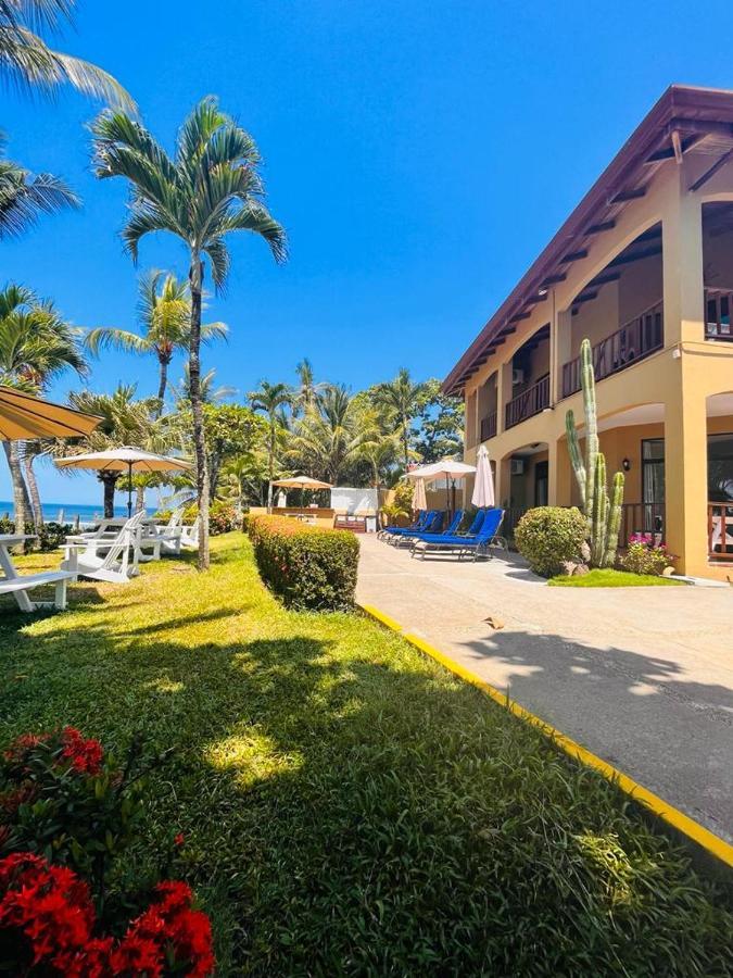 The Backyard Beachfront Hotel Jacó Exteriér fotografie